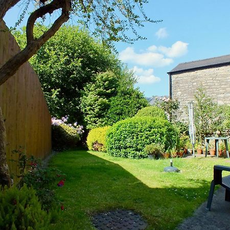 Twos Mews Apartment Cardiff Bagian luar foto