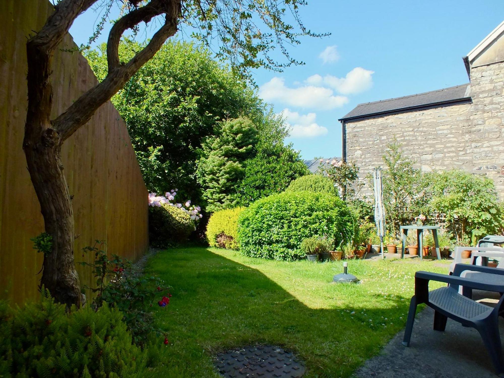 Twos Mews Apartment Cardiff Bagian luar foto